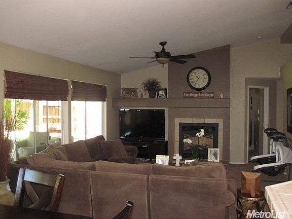 5th image of 4209 Bahlke Ct
