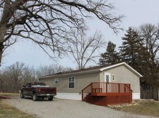 1281 NE T Hwy, Osborn, MO 64474