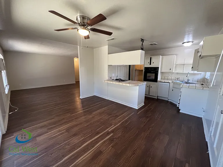 5510 Yale Dr — Photo 7