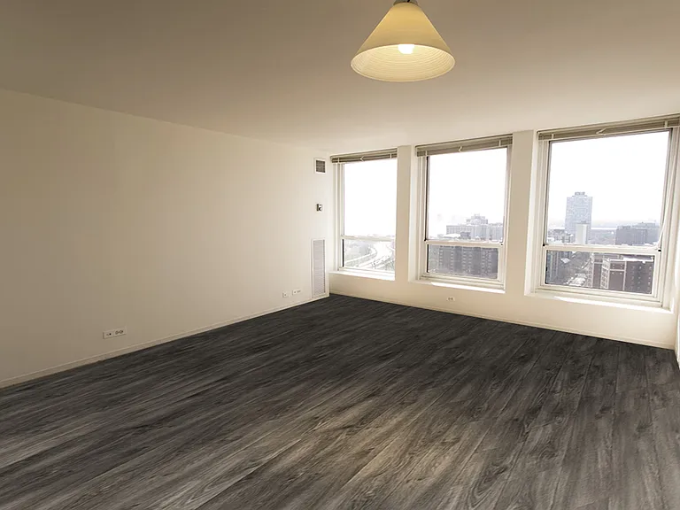 Dining/Living room