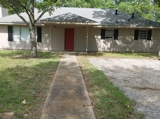 503 Sunset Dr, Marshall, TX 75672