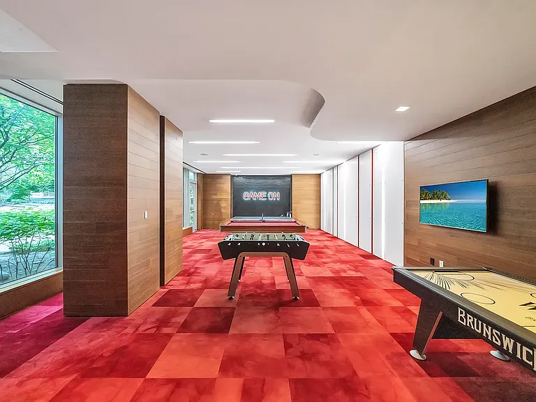 50 Riverside Blvd #12L — Photo 12
