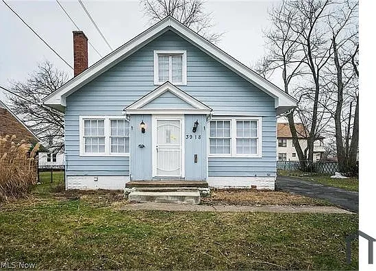 4 bed, 2800 sqft, $1,579 — Photo 1