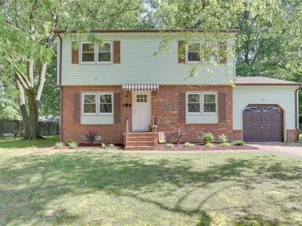 43 Lakeshore Dr, Newport News, VA 23608