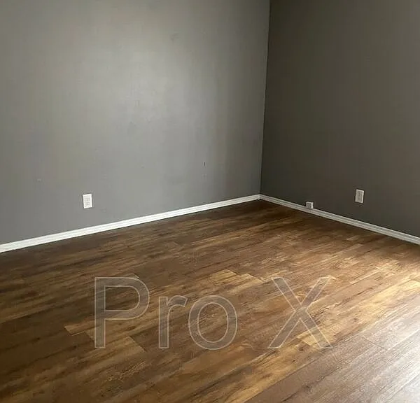 1015 S Saint Louis Ave #5 — Photo 3