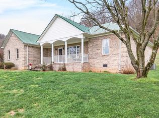 444 Mackie Rd, Sparta, TN 38583