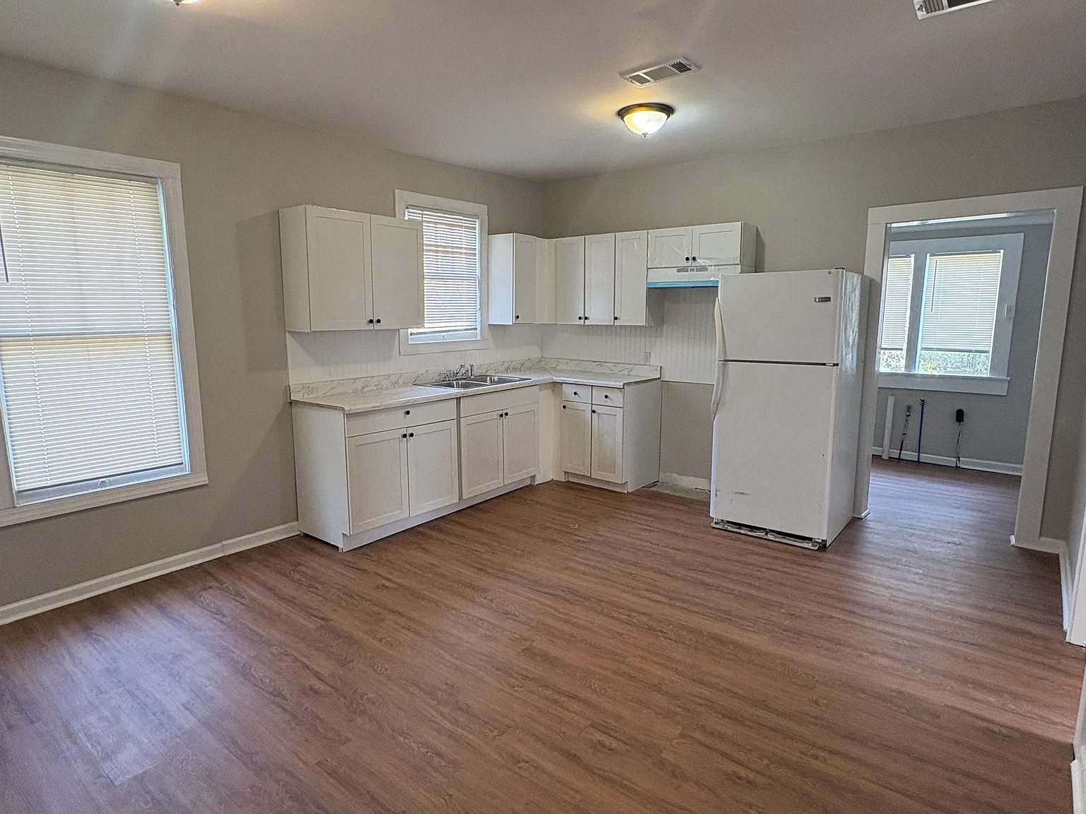 3369 Montezuma Road — Photo 4