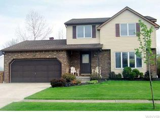 45 Jessica Ln, Depew, NY 14043