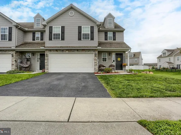 59 Braeburn Way Unit 52, Palmyra, PA 17078