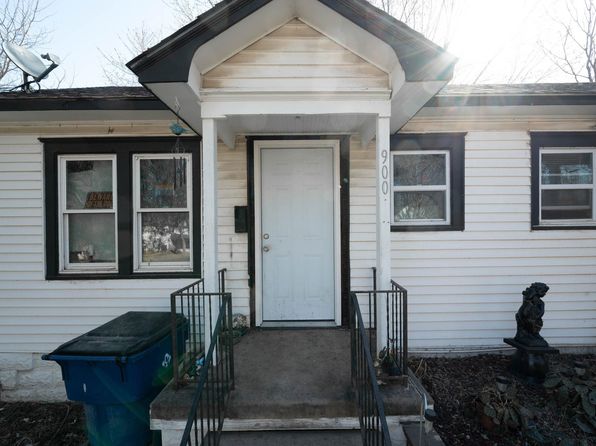 wichita-kansas-77356117 picture