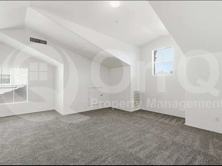 161 W Campbell Ct — Photo 18