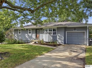 5118 Drexel St, Omaha, NE 68117