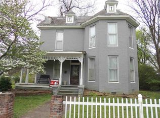 305 Main St W, Newbern, TN 38059