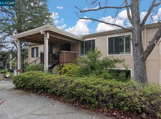 2157 Golden Rain Rd APT 4, Walnut Creek, CA 94595