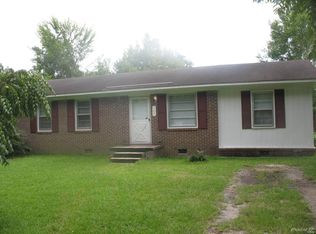 107 S Farr Ave, Andrews, SC 29510