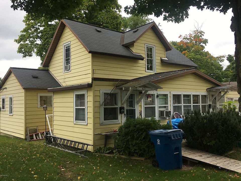 2nd image of 412 E Jefferson St
