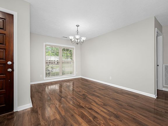 5th image of 2250 Tedder Blvd