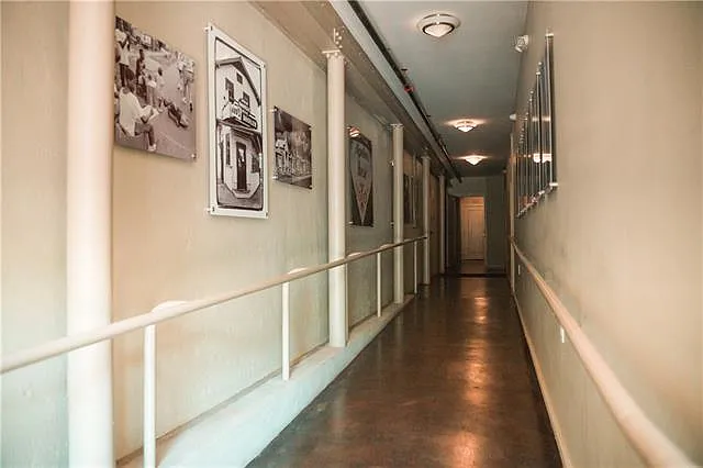 749 Baronne St #300 — Photo 4