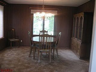5th image of 23 Southwest Ln