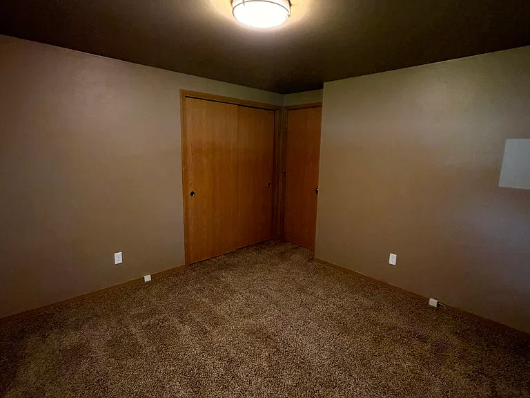 2074 Marlee Ln #2074 — Photo 9