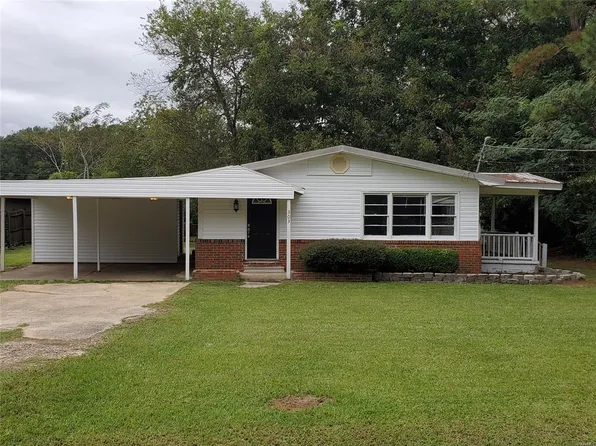 303 Pike Rd, Selma, AL 36701