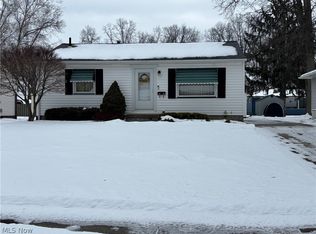 1924 Westwood Dr NW, Warren, OH 44485