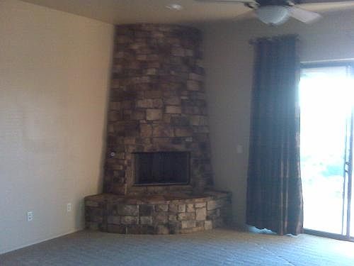 3rd image of 315 W Cottonwood Lane