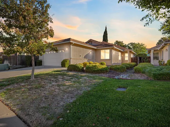 151 Aruba Cir, Sacramento, CA 95823
