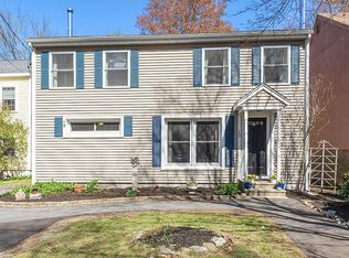 13 George St, Shrewsbury, MA 01545