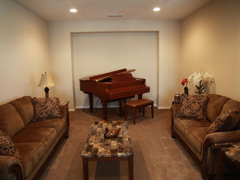 1st image of 7483 Silver Saddle Ct
