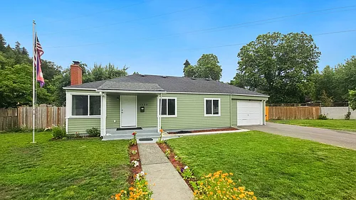 3330 SE 6th St Photo 1