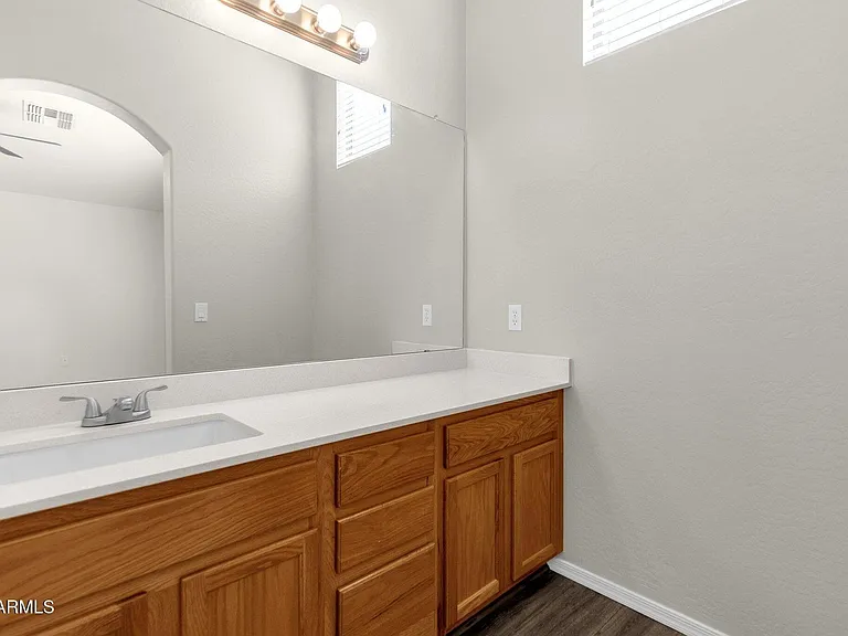 2250 E Deer Valley Rd #80 — Photo 9