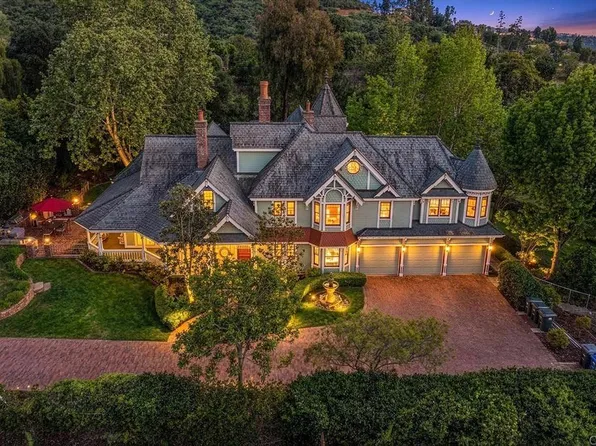 1779 Elevado Rd, Vista, CA 92084