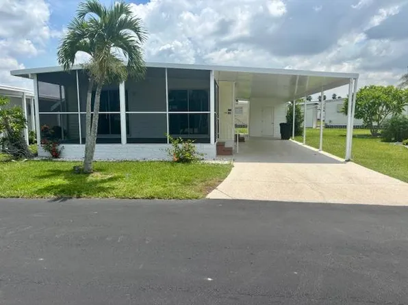 276 Valencia Dr, Fort Myers, FL 33905