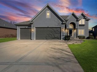 3812 NE 94th Ter, Kansas City, MO 64156