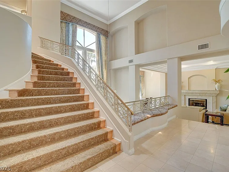 2041 Troon Dr — Photo 33