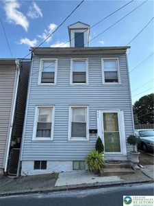 685 Pearl St, Easton, PA, 18042