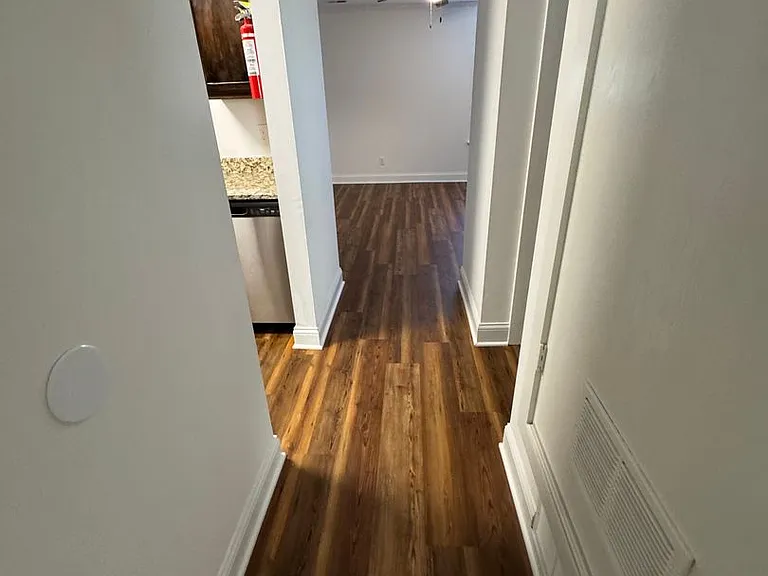 621 Gateway Ct — Photo 17