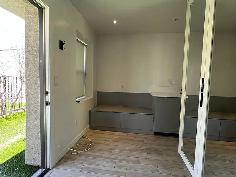 715 S 3rd St #4 — Photo 10