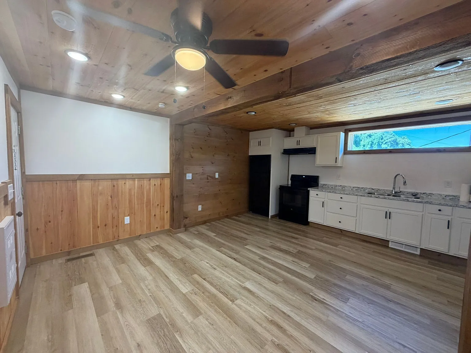 2 bed, 1.0 bath, 546 sqft, $1,250 — Photo 4