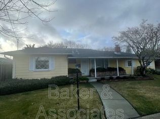 1131 Harvard Dr, Santa Rosa, CA 95405