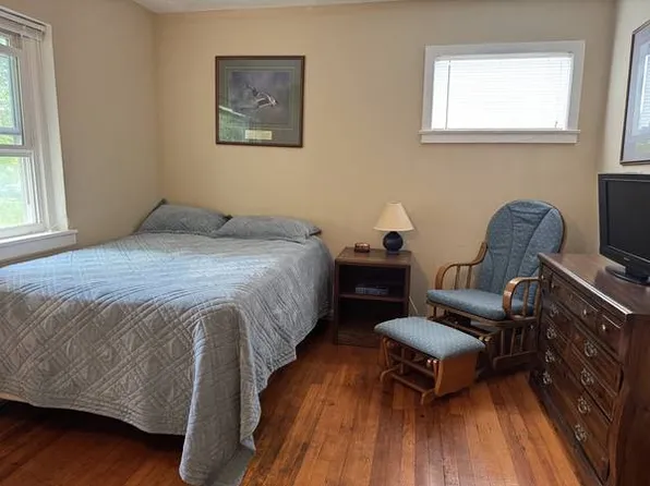 303 Pennsylvania Ave, Oak Ridge, TN 37830