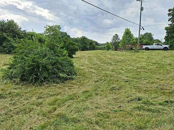 2nd image of 234 Dry Bone Rd