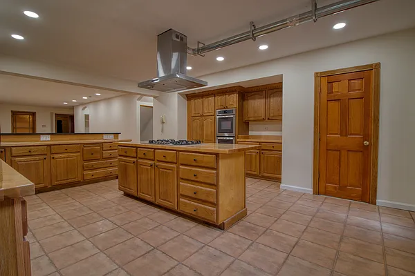 Rented by Harlem Lofts | media 32