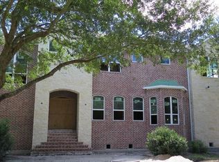 5755 Cheltenham Dr, Houston, TX 77096