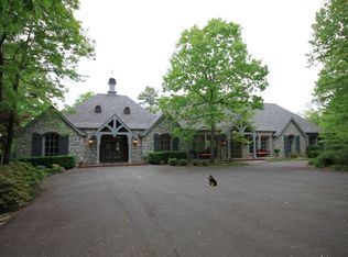 735 Ferncliff Rd, Little Rock, AR 72223