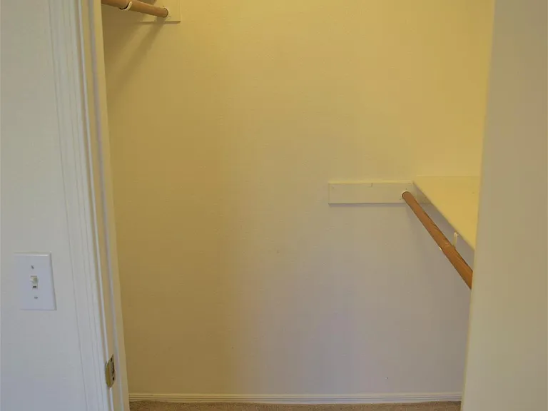 13323 E Butler St — Photo 16