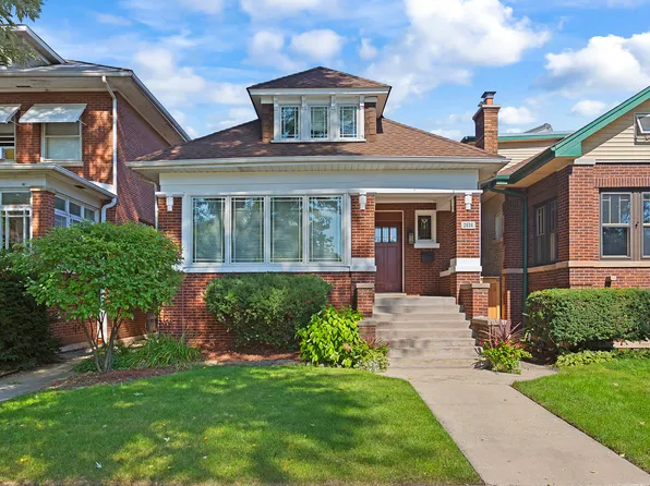 2634 W Wilson Ave, Chicago, IL 60625