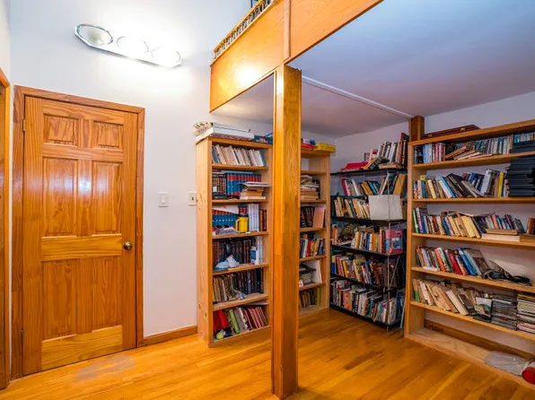 3056 Independence Avenue image 26 of 40