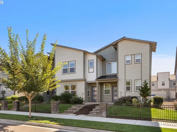 7942 SE Butternut Creek Pkwy, Hillsboro, OR 97123